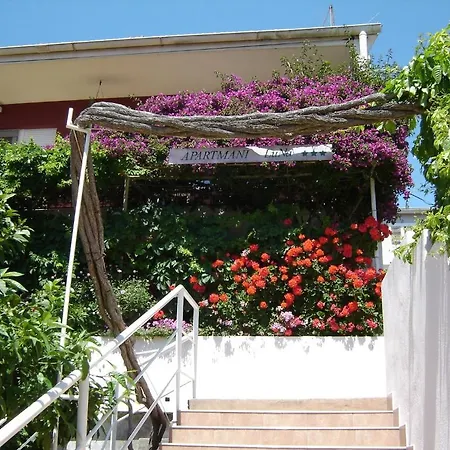 Apartment Luna