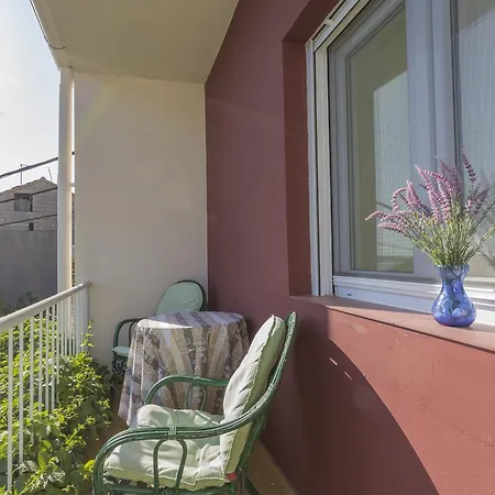 Apartment Luna Hvar Town
