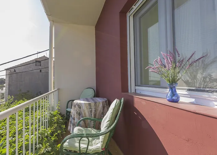 Apartment Luna Hvar Town