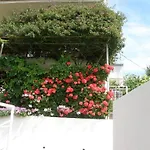 Luna Apartment